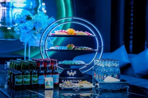 池州酒吧夜场招聘,无压力包住宿